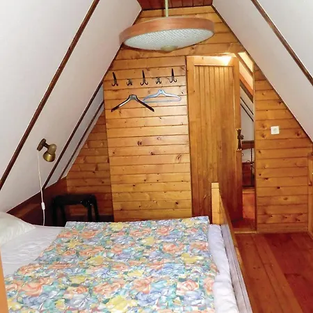 Feriehus Beautiful In Rtzengrn With Kitchen Auerbach (Vogtland)